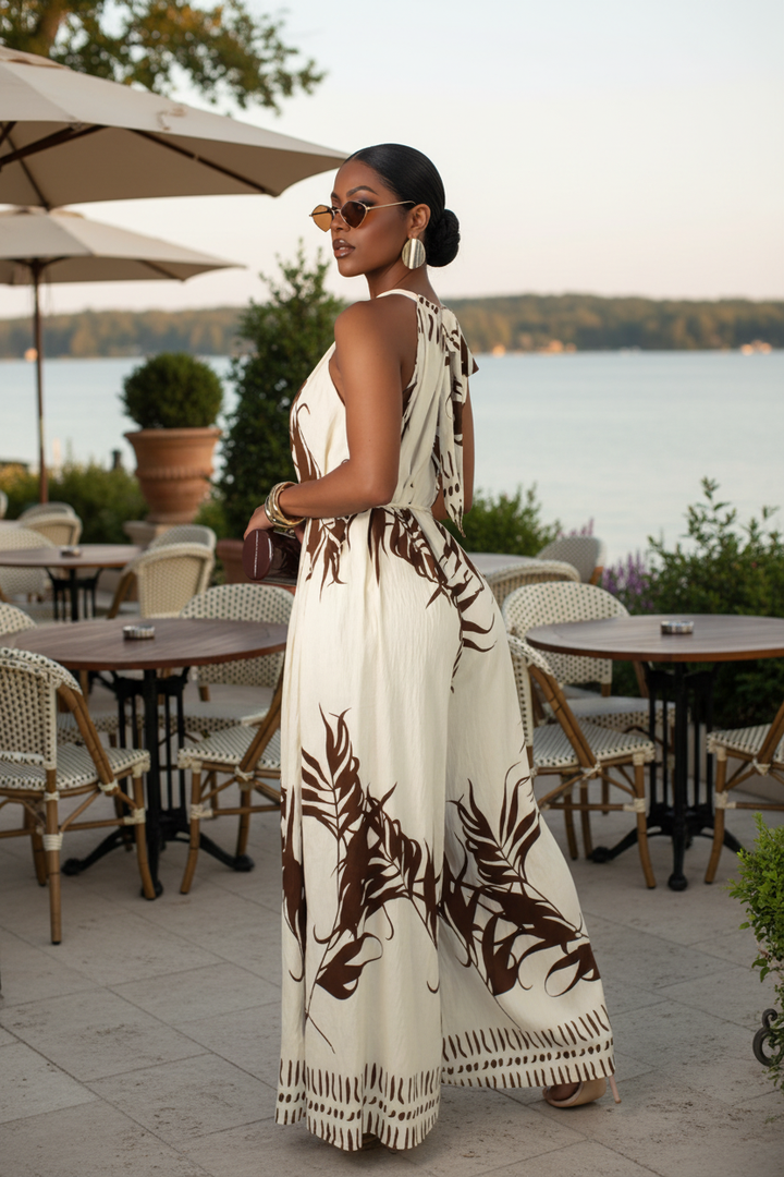 Tropical Print Wide-Leg Jumpsuit - Stylish Halter Design for Effortless Summer Elegance